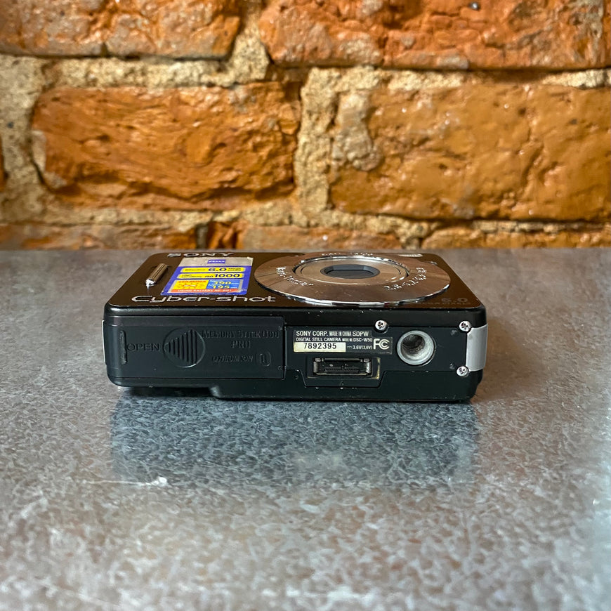 Sony Cyber-shot DSC-W50 цифровой фотоаппарат
