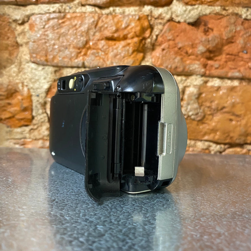 Minolta 75W Riva Zoom пленочный фотоаппарат