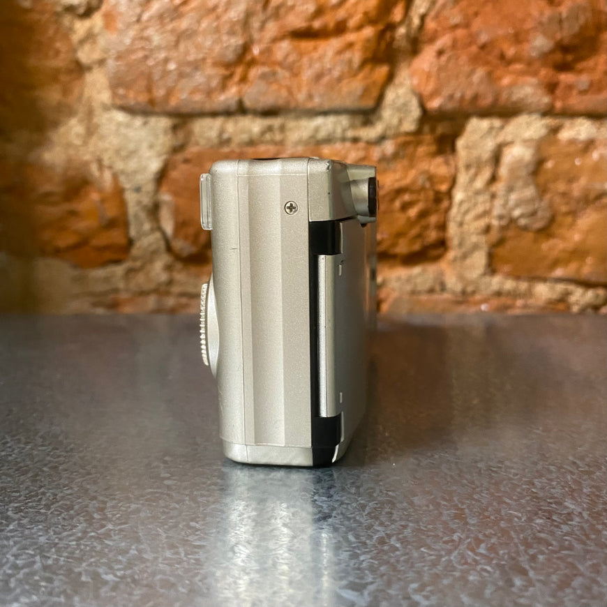 Samsung Vega 77i Quartz Date Schneider Kreuznach