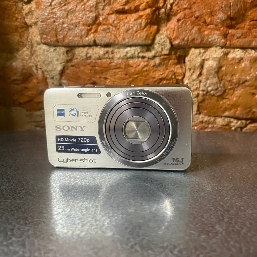 Sony Cyber-shot DSC-W630 серебро цифровой фотоаппарат