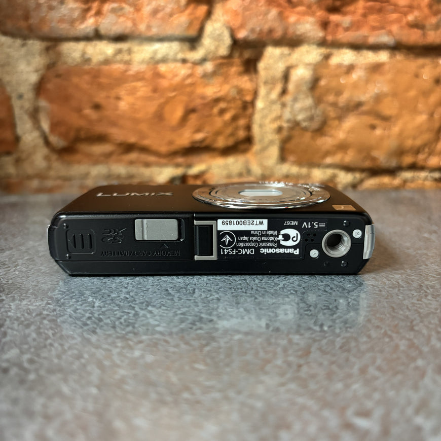 Panasonic Lumix DMC-FS41 чёрный цифровой фотоаппарат