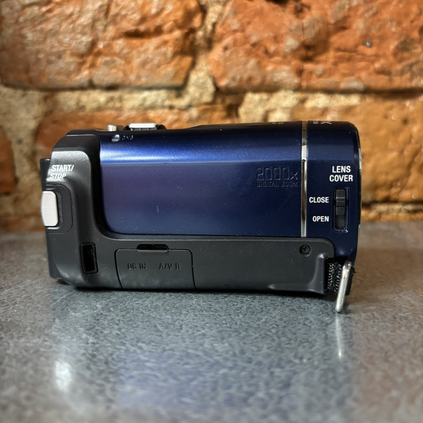 Sony DCR-SX40 синяя цифровая видеокамера