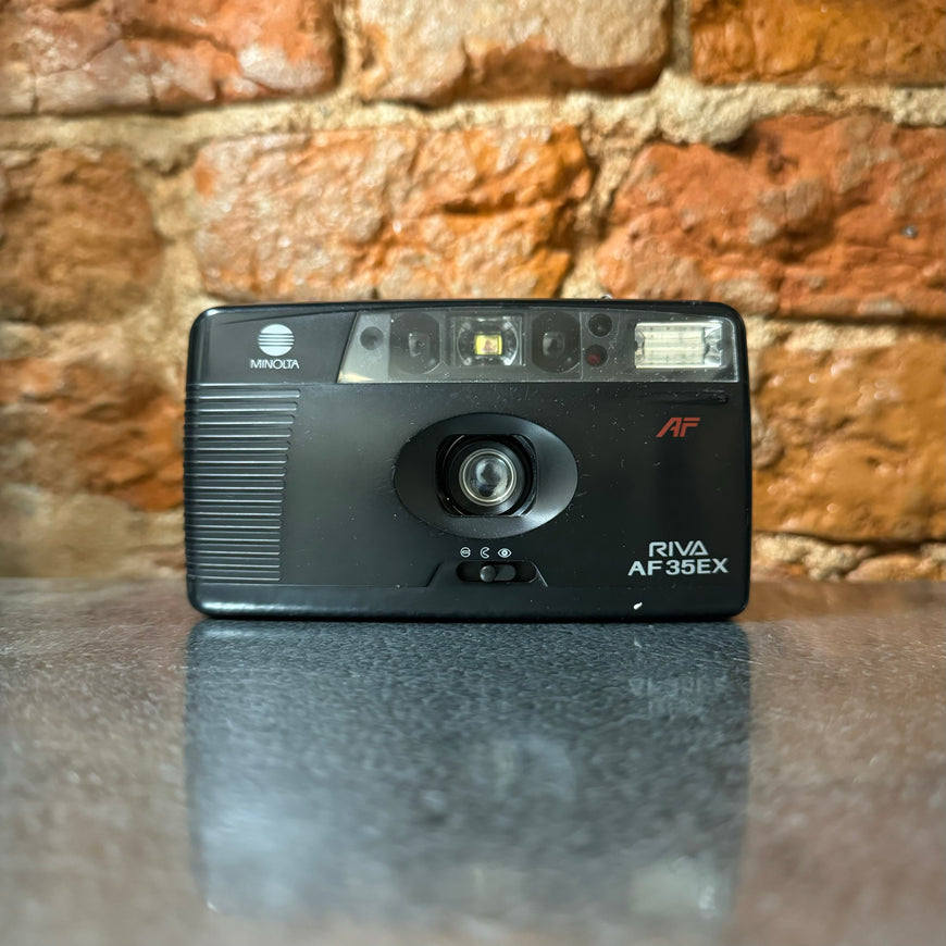 Minolta AF35EX пленочный фотоаппарат