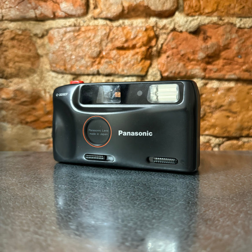 Panasonic C-325EF пленочный фотоаппарат