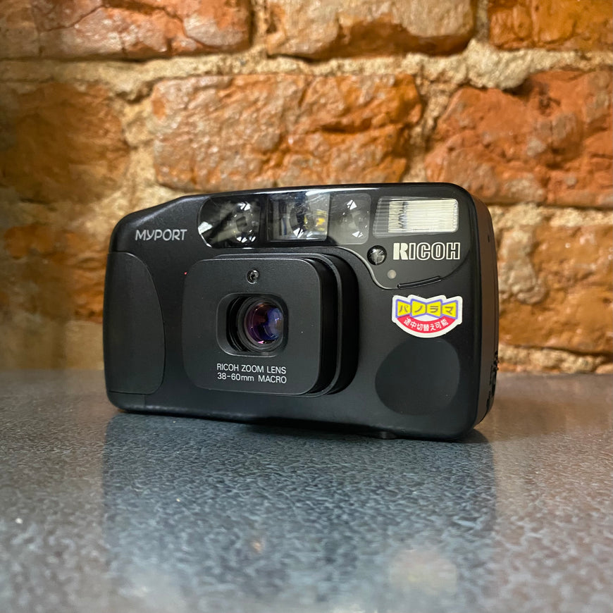 Ricoh Myport zoom mini пленочный фотоаппарат