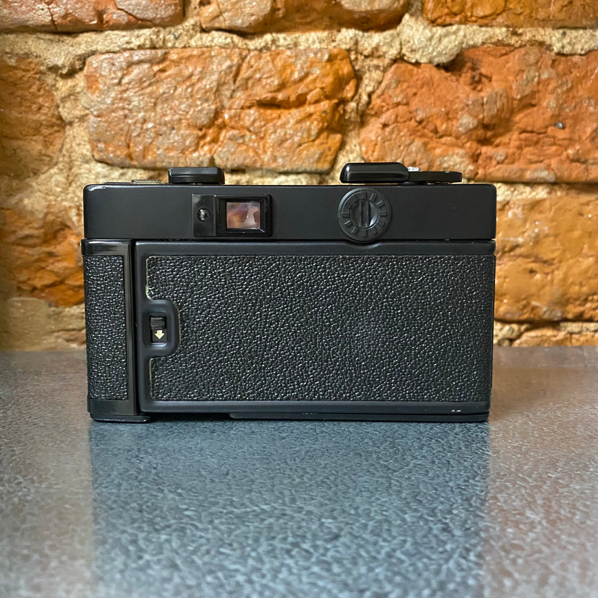Konica C35 EF 2.8 пленочный фотоаппарат