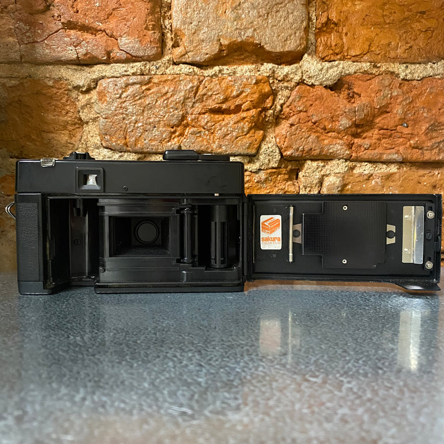 Konica C35 AF пленочный фотоаппарат легенда