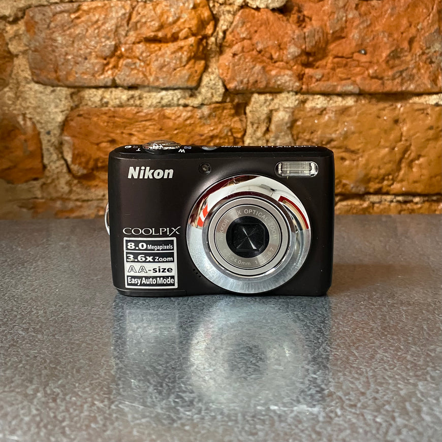 Nikon Coolpix L21 коричневый цифровой фотоаппарат