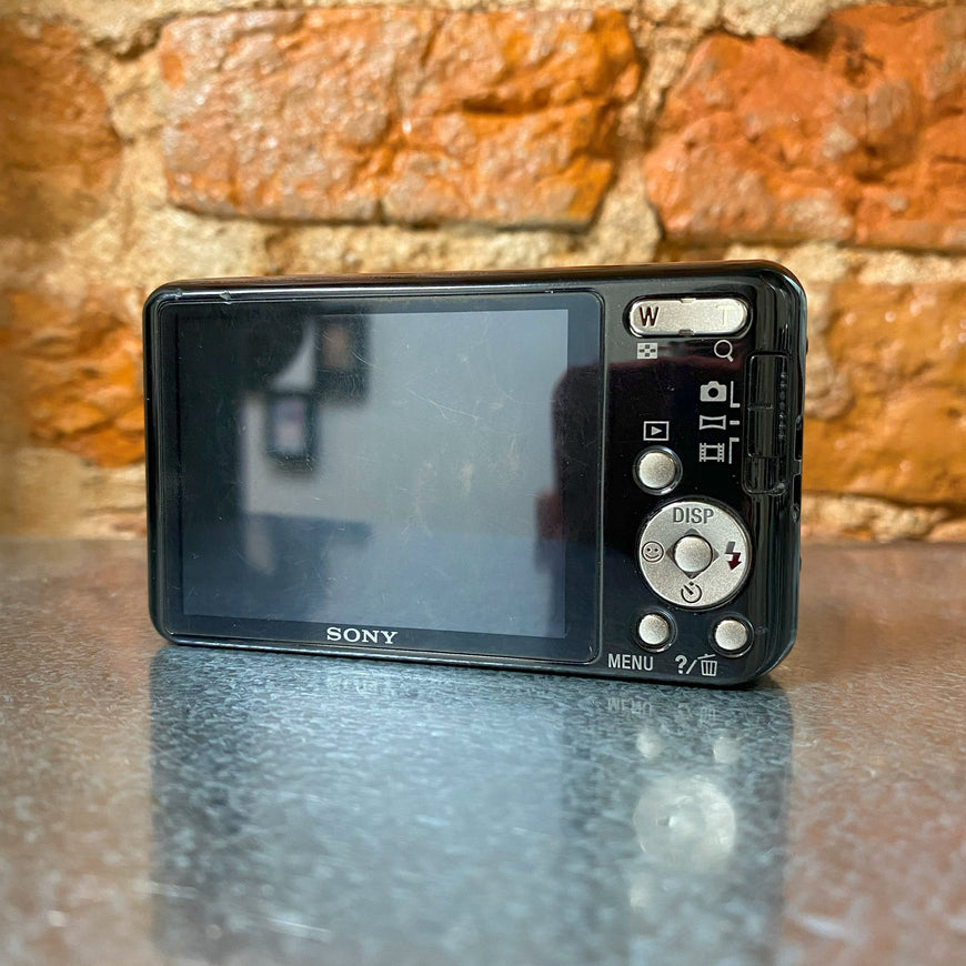 Sony Cyber-shot DSC-W570 черный цифровой фотоаппарат