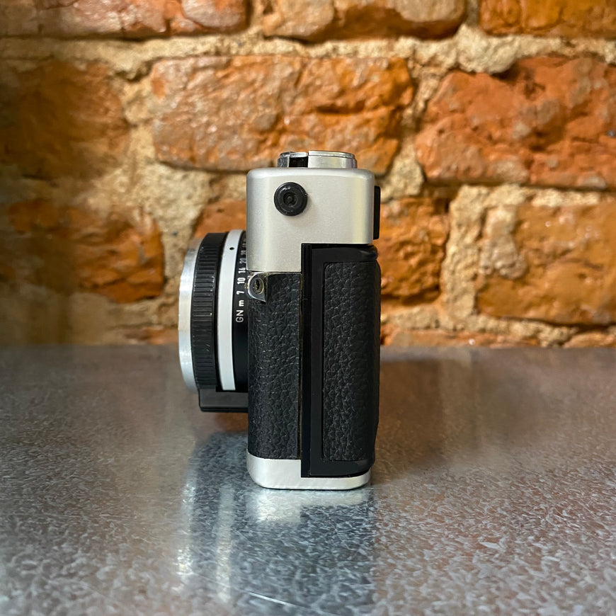 Minolta HI-MATIC F дальномерный пленочный фотоаппарат