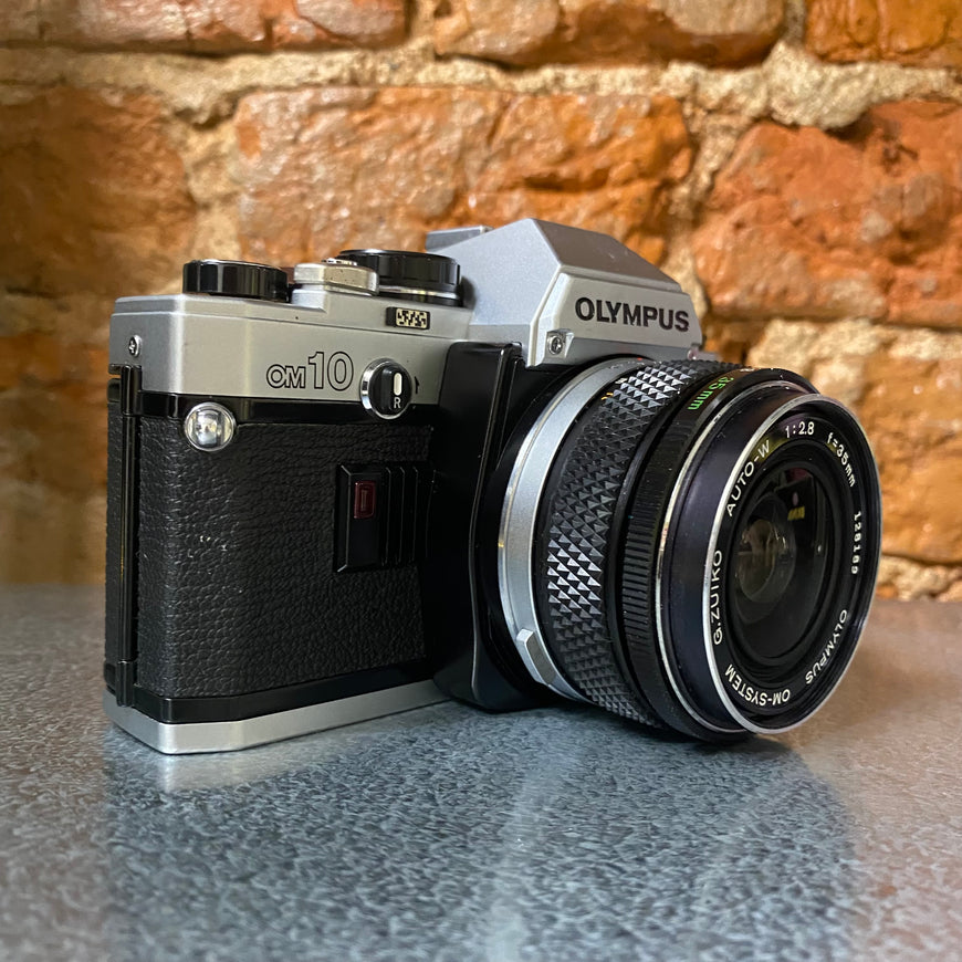 Olympus OM10 G.ZUIKO 2.8 35mm пленочный мануальный фотоаппарат