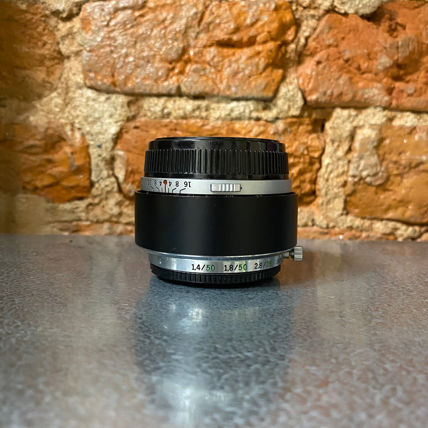 Olympus OM10 G.ZUIKO 2.8 35mm пленочный мануальный фотоаппарат