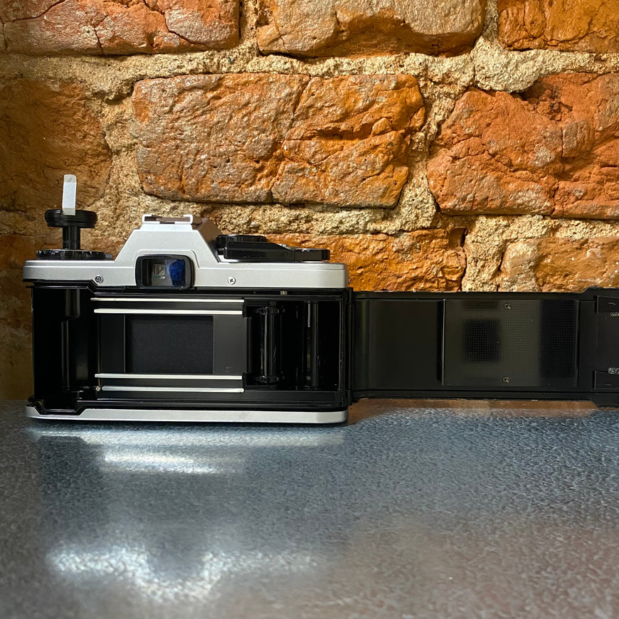 Olympus OM10 G.ZUIKO 2.8 35mm пленочный мануальный фотоаппарат