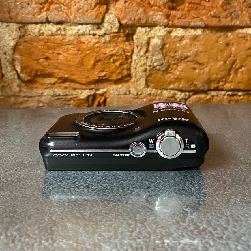 Nikon Coolpix L28 черный цифровой фотоаппарат