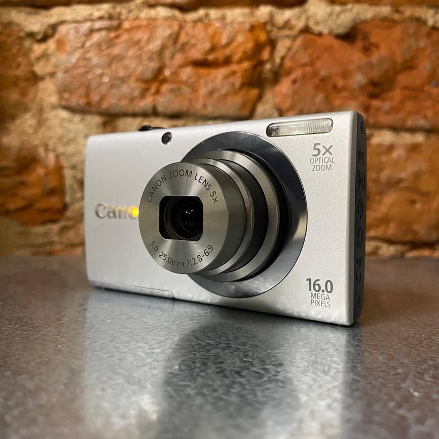 Canon A2300 белый цифровой фотоаппарат