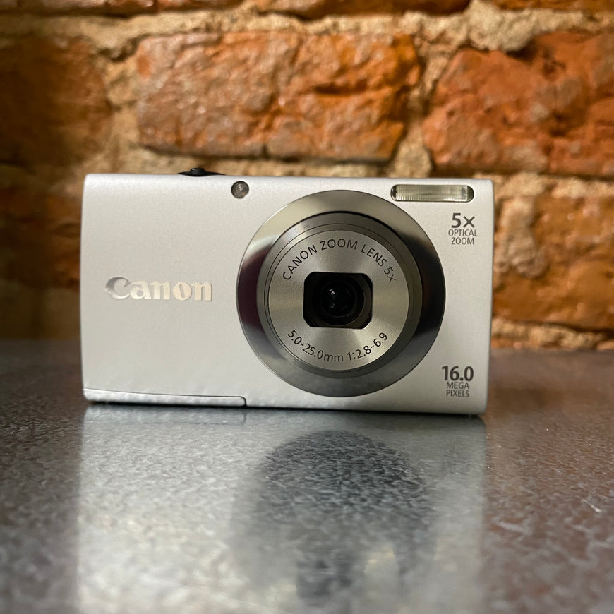 Canon A2300 белый цифровой фотоаппарат