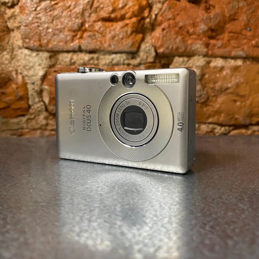 Sony Digital IXUS 40 цифровой фотоаппарат