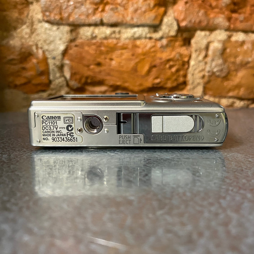 Sony Digital IXUS 40 цифровой фотоаппарат