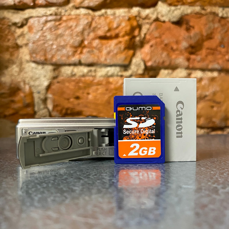 Sony Digital IXUS 40 цифровой фотоаппарат