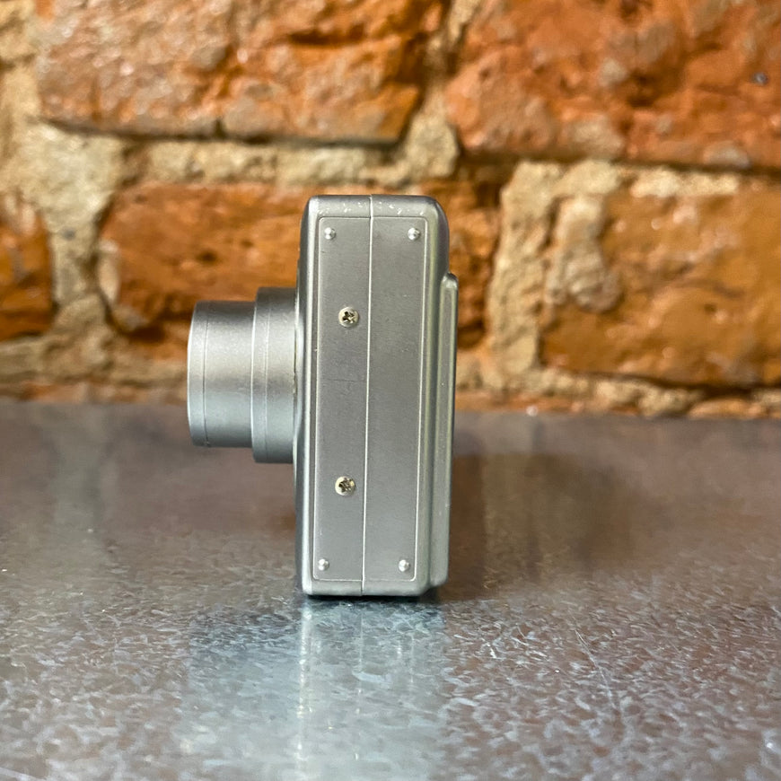 Sony Digital IXUS 40 цифровой фотоаппарат