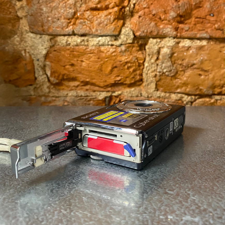 Sony Cyber-shot DSC-W80 баклажан
