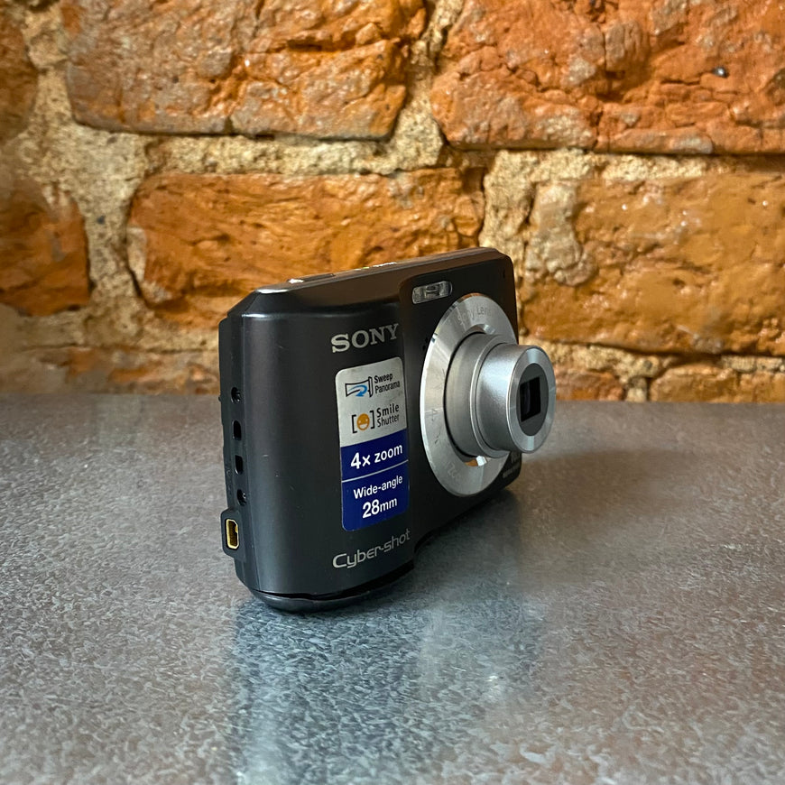 Sony Cyber-shot DSC-S3000 черный цифровой фотоаппарат