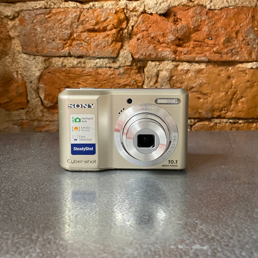 Sony Cyber-shot DSC-S2000 золото цифровой фотоаппарат