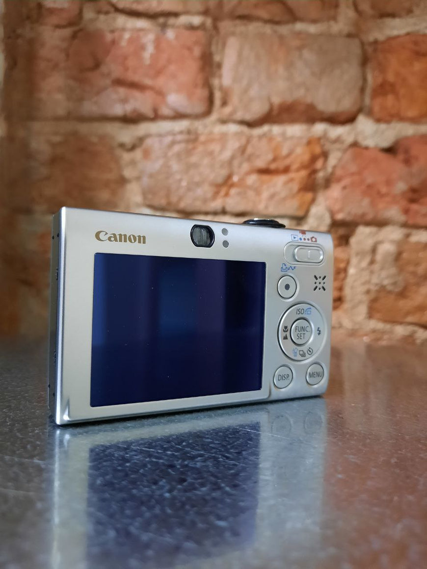 Canon IXUS 85 IS цифровой фотоаппарат серебро