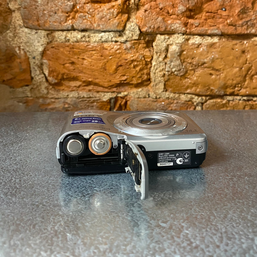 Sony Cyber-Shot DSC-S5000 цифровой фотоаппарат
