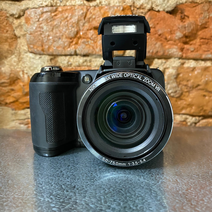 Nikon Coolpix L110 черный цифровой фотоаппарат