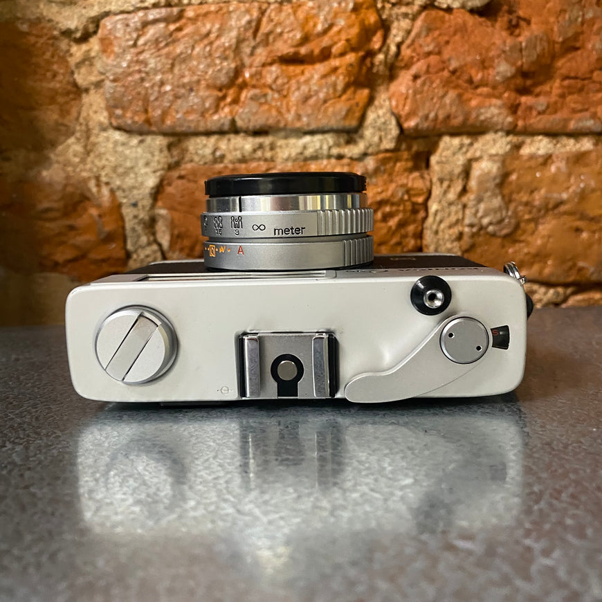 Konica C35 E&L пленочный фотоаппарат