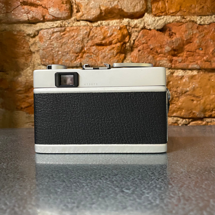 Konica C35 E&L пленочный фотоаппарат