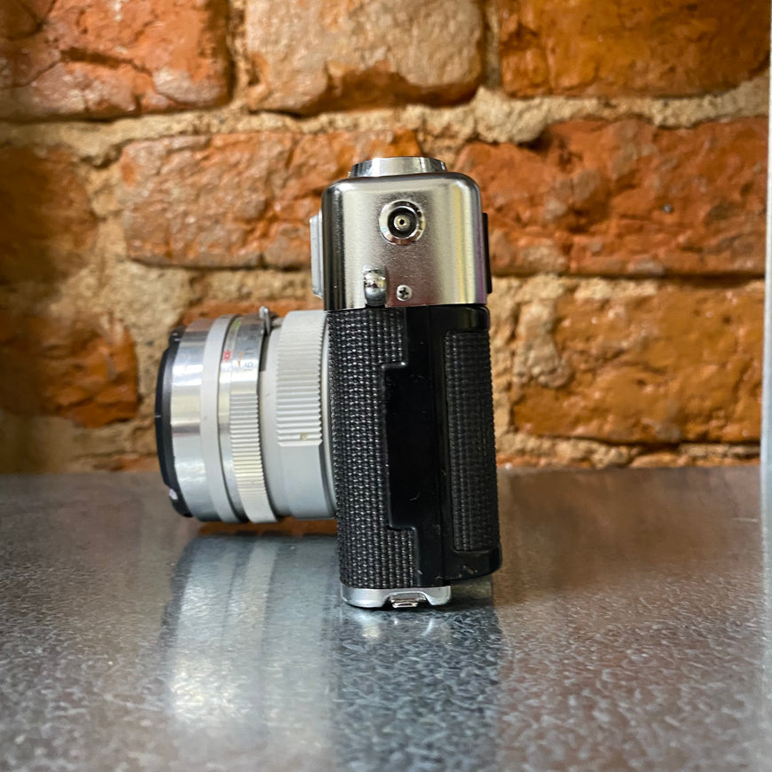 Yashica Electro 35 silver пленочный фотоаппарат