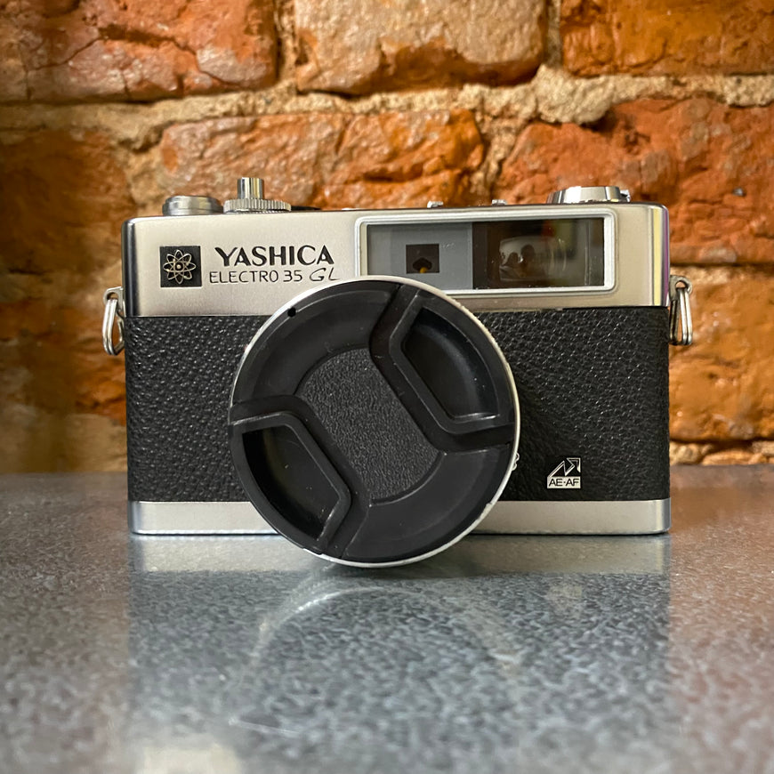 Yashica Electro 35 GL 1.7 пленочный фотоаппарат