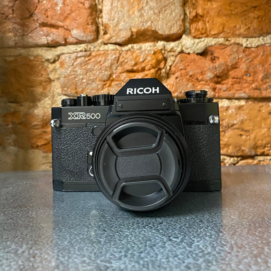 Ricoh XR500 Rikenon 1:2 50 mm зеркальный пленочный фотоаппарат