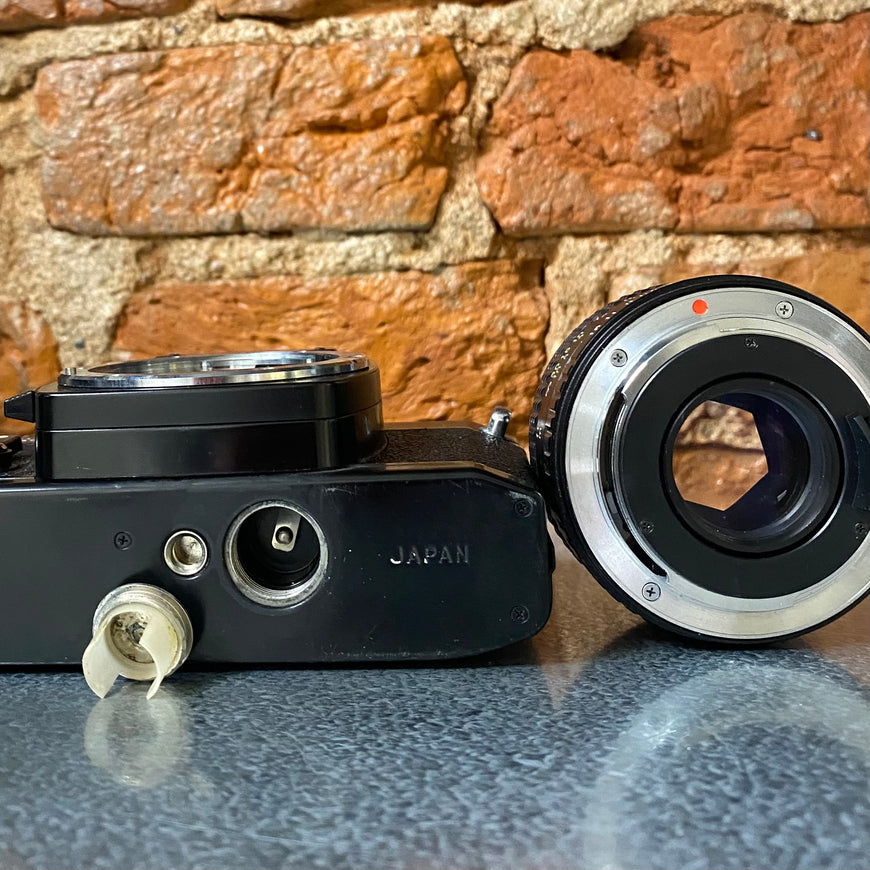 Ricoh XR500 Rikenon 1:2 50 mm зеркальный пленочный фотоаппарат