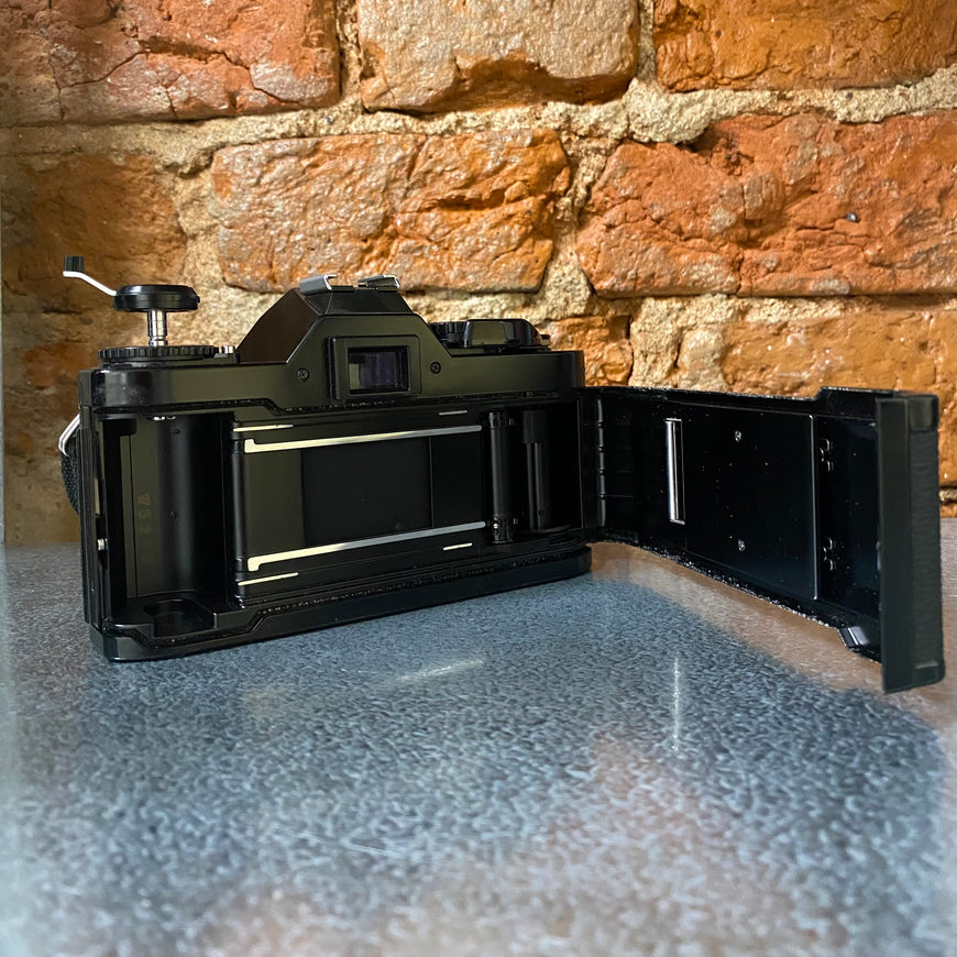 Canon AV-1 35-70 mm 3.5-4.5 зеркальный пленочный фотоаппарат