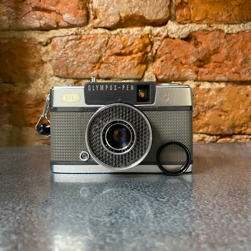 Olympus PEN EE-S рабочий экспонометр пленочный полукадровый фотоаппарат