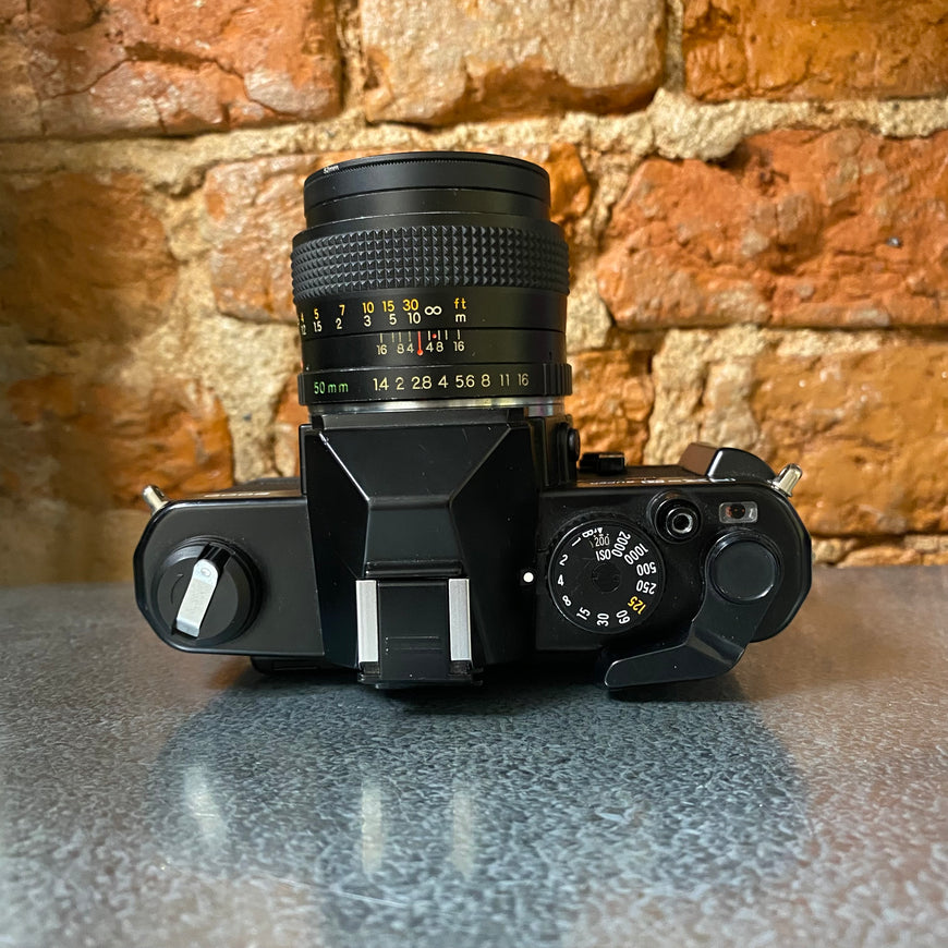 Yashica FX-3 Super 2000 & Yashica ML 50mm 1:1.4