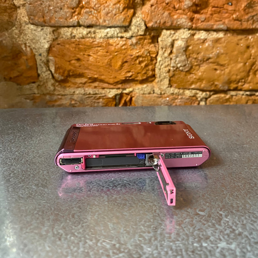 Sony Cyber-shot DSC-T90 Pink — розовый цифровой фотоаппарат