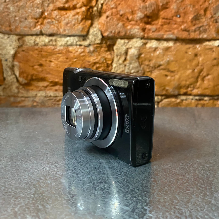 Canon IXUS 147 — компактный цифровой фотоаппарат
