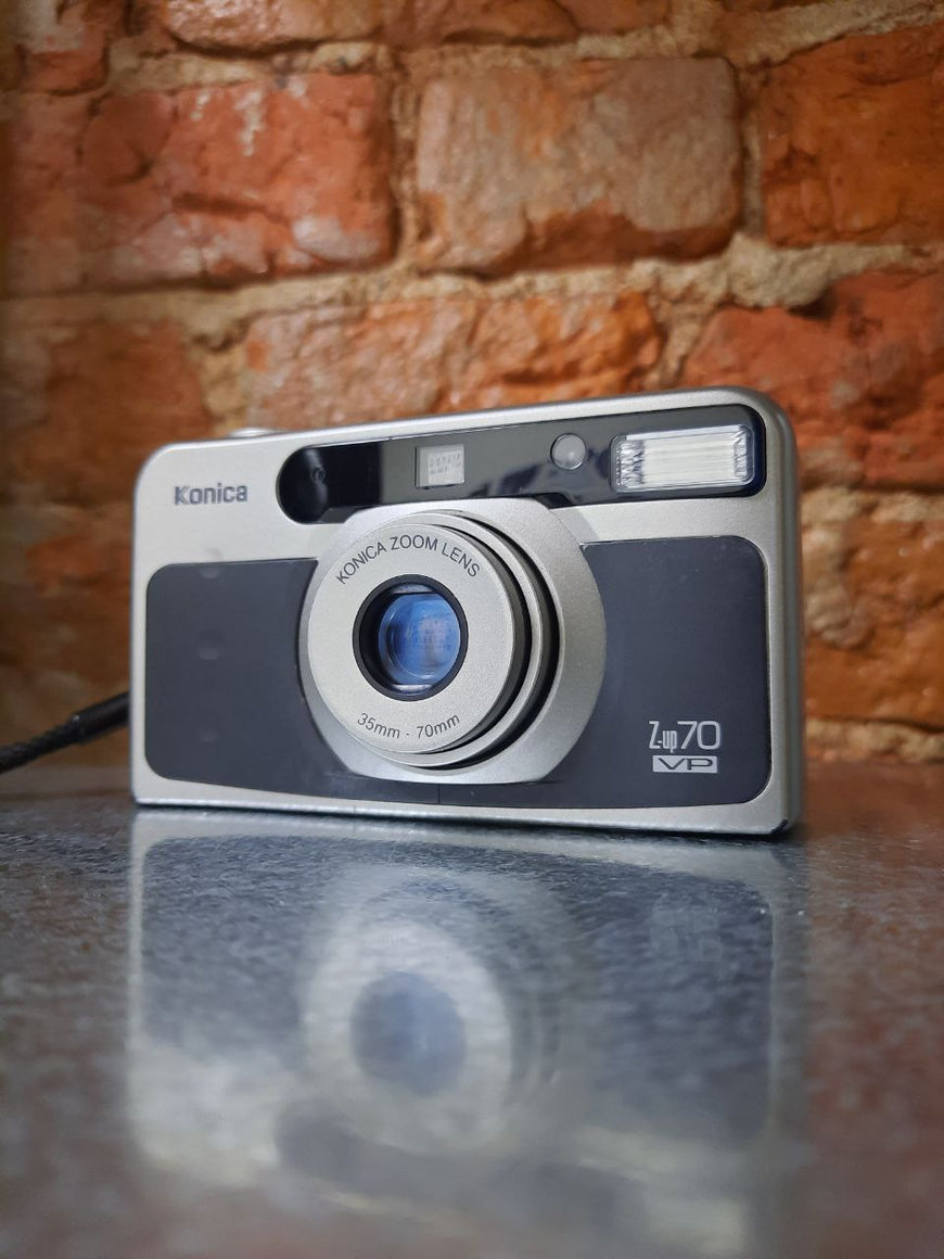 Konica Z-Up 70 VP пленочный фотоаппарат