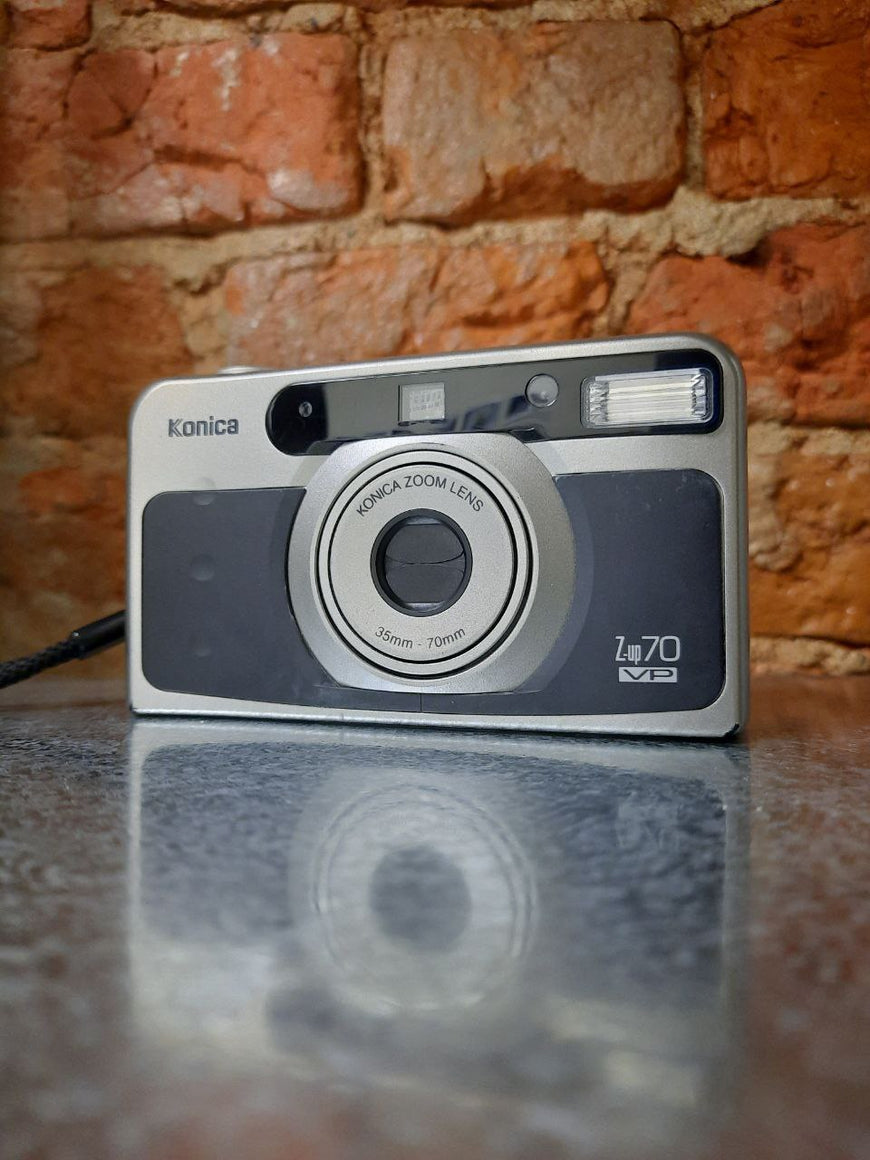 Konica Z-Up 70 VP пленочный фотоаппарат