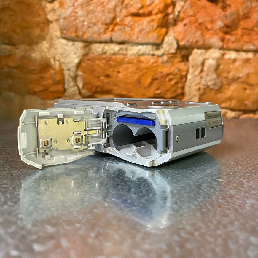 Samsung D760 цифровой фотоаппарат