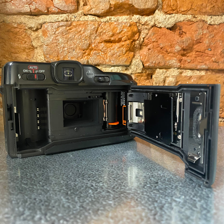 Canon Autoboy Tele / Sure Shot Tele / Top Twin пленочный фотоаппарат