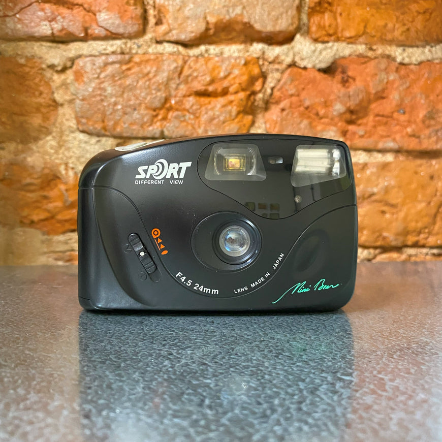 Sport MB-101 24 mm пленочный фотоаппарат