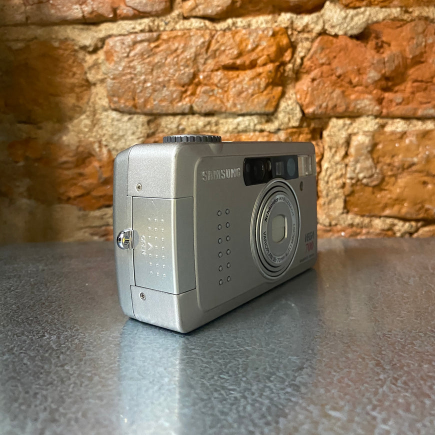 Samsung Vega 700 пленочный фотоаппарат