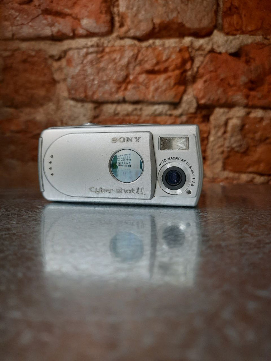 Sony Cyber-shot DSC U-30 цифровой фотоаппарат