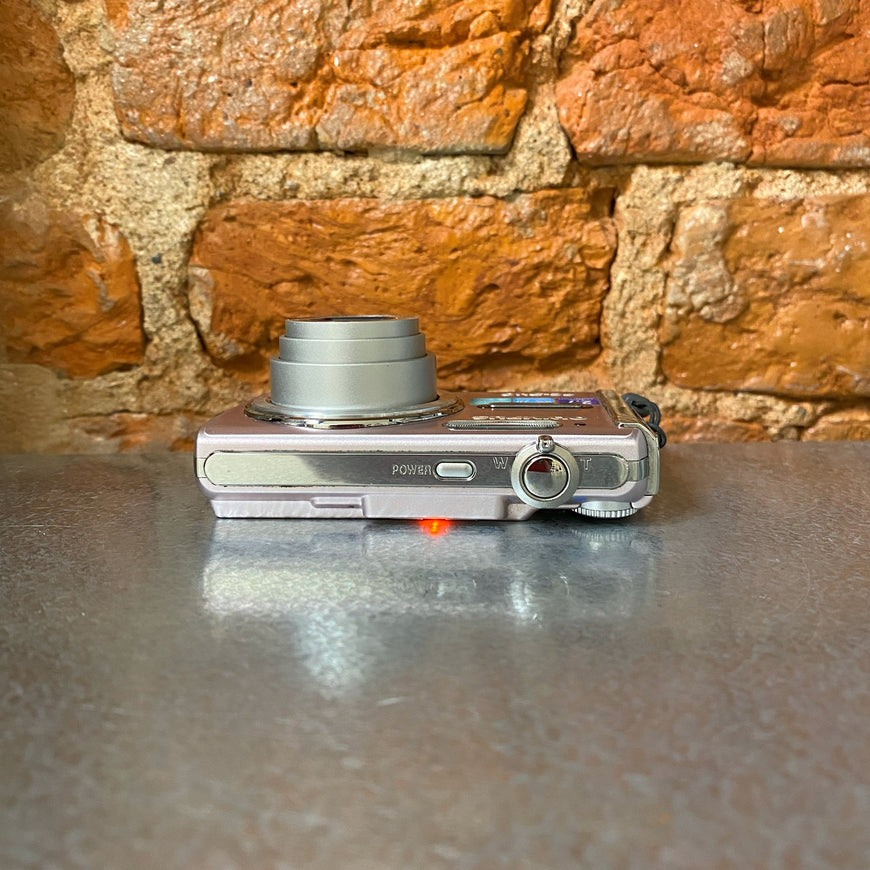 Olympus FE-340 розовый цифровой фотоаппарат
