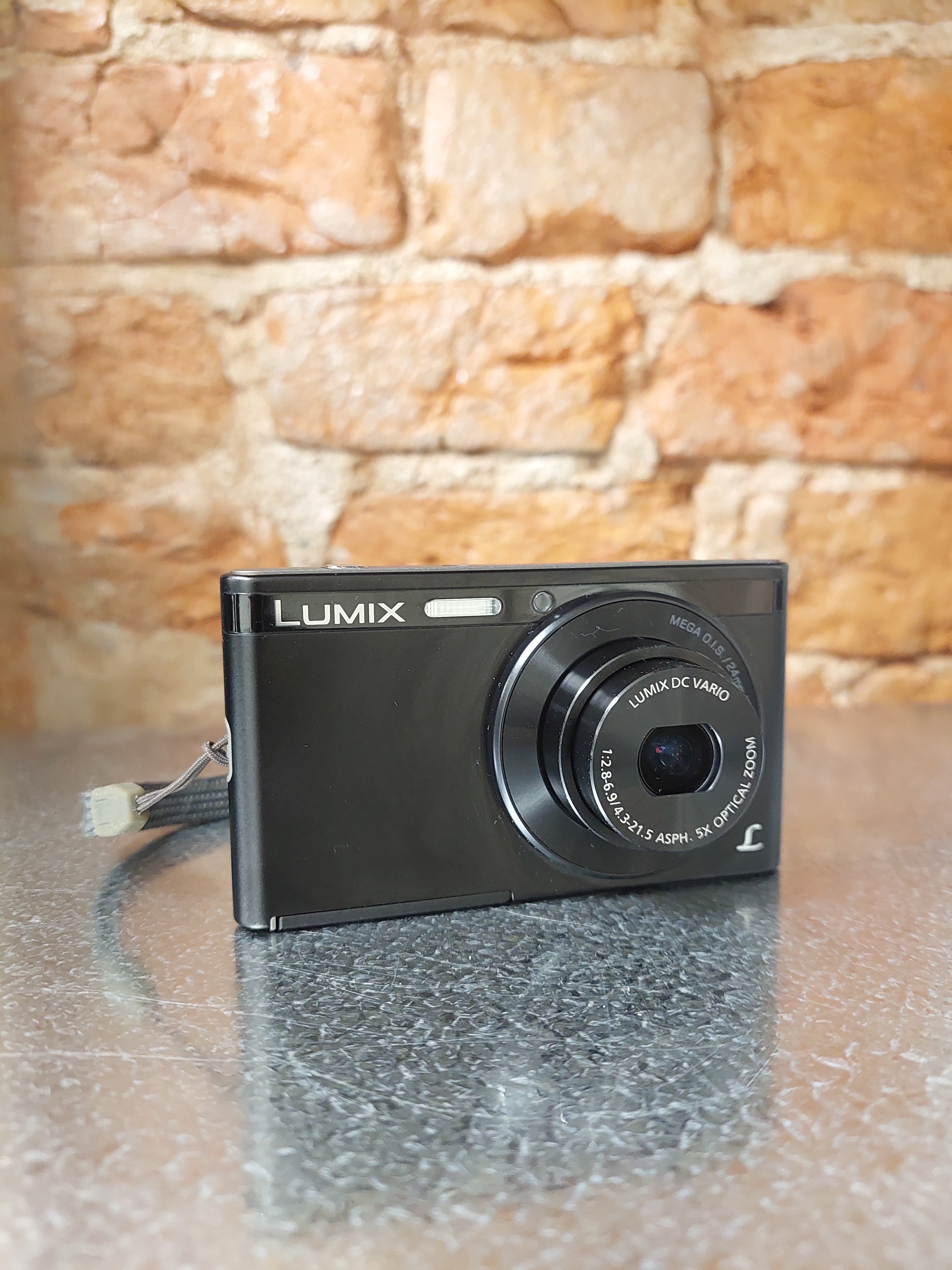 Panasonic Lumix DMC-XS1 черный цифровой фотоаппарат – Retrocam